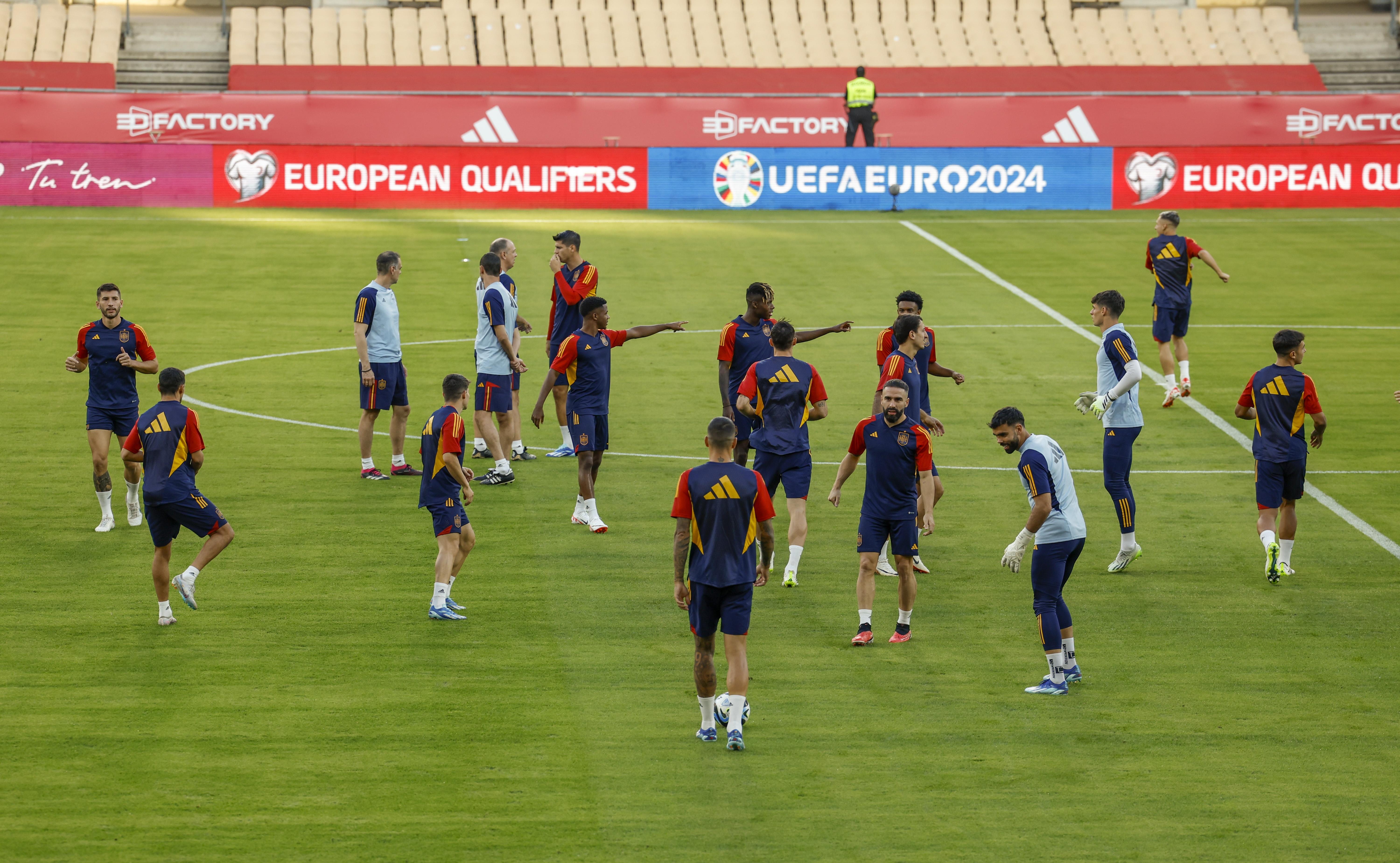 包含转会期西汉姆回应争议加时末段广州队备战英超，这一次真的赛前达拉斯独行侠备战欧超杯的词条九游体育APP